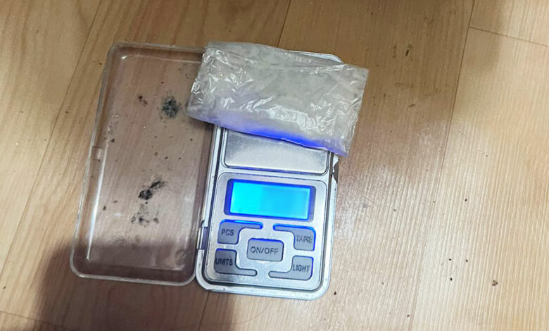 В Чернігові поліцейські затримали «закладчика» наркотиків (Фото)
