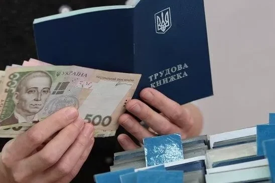 Пенсії в Україні проіндексували не всім: хто залишився без підвищення виплат