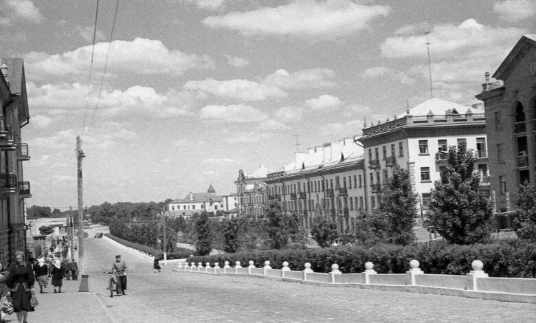 Старий Чернігів: повоєнний парканчик навколо стометрівки і центр міста (Фото)