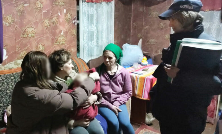 У Чернігівському районі поліція допомогла розшукати зниклу дворічну дитину (Фото)