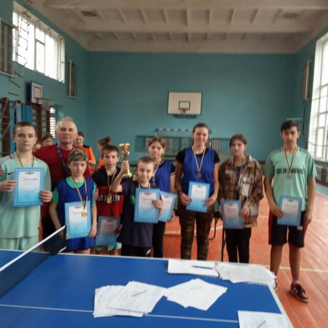 У Сосницькій громаді відбулися змагання з настільного тенісу (Фото)