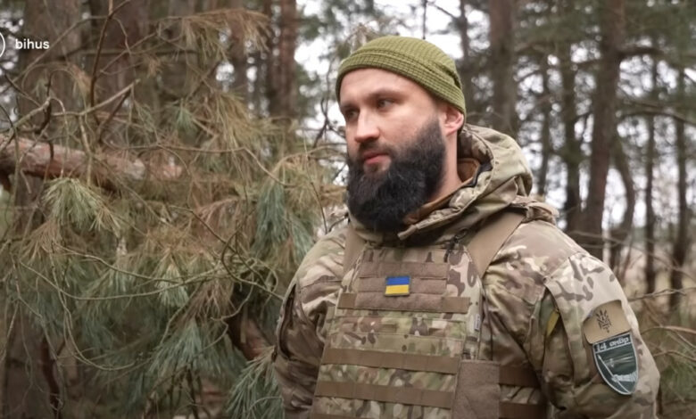 Боги війни: артилерійський підрозділ бійця з Чернігова збив російський гелікоптер (Відео)