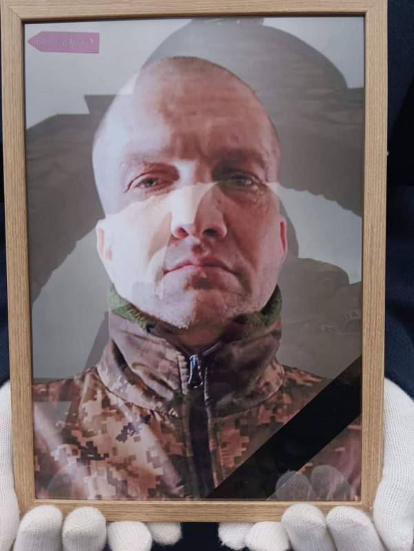Загинув на Донбасі через два місяці після вітчима: історія військового з Прилуччини