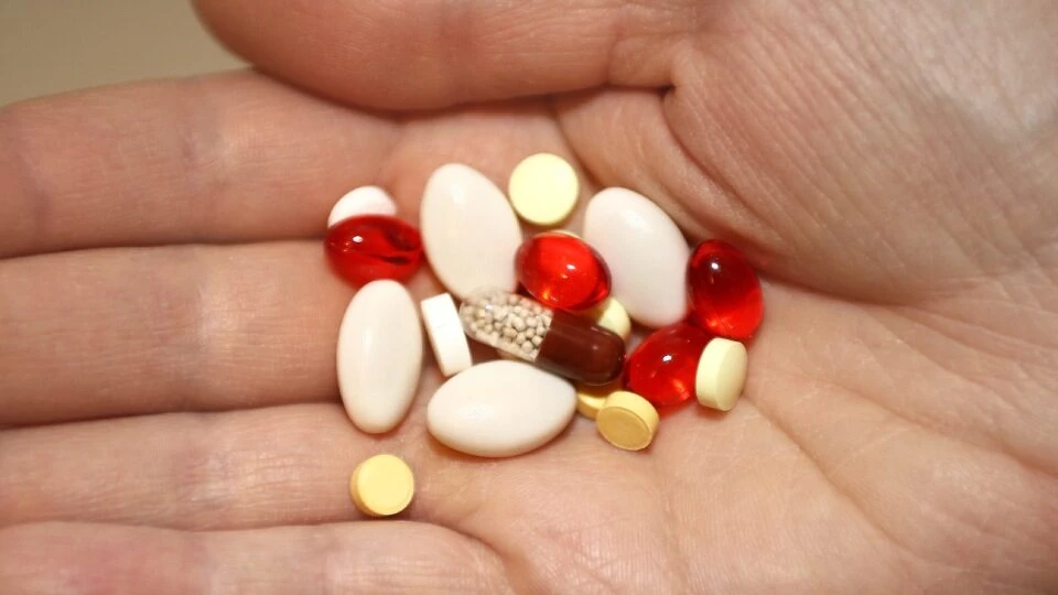 Омепразол: терапевтические свойства и использование препарата