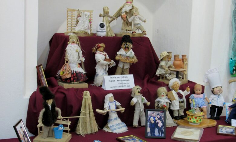Музей іграшки: у Чернігові представлять унікальну виставку ляльок з приватної колекції (Фото)