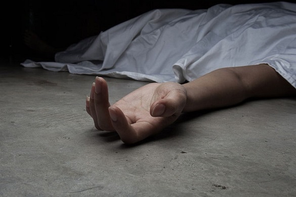 На Чернігівщині у покинутому будинку виявили тіло жінки
