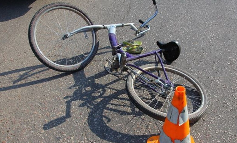 У Прилуках автівка збила підлітка на велосипеді