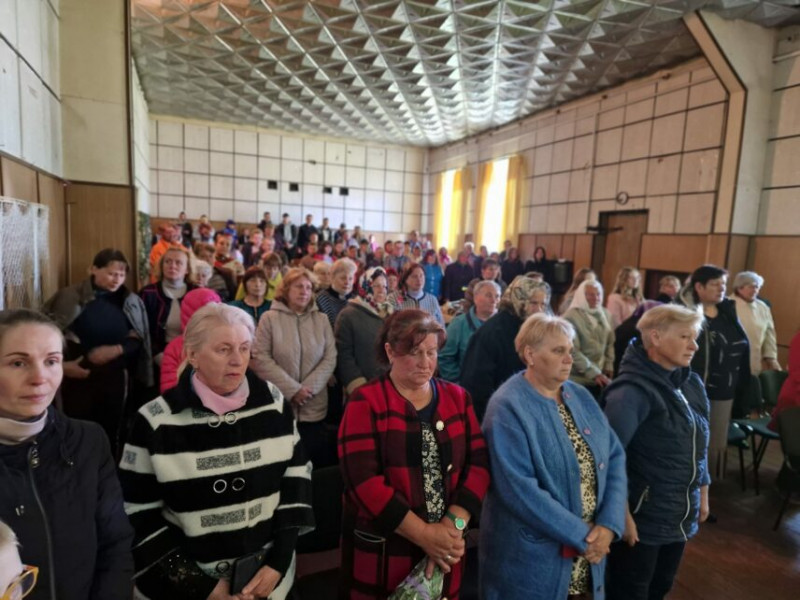 У селі на Чернігівщині провели благодійний концерт на підтримку ЗСУ