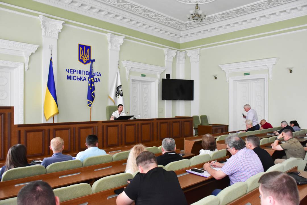 "Будемо боротися і в юридичній, і в публічній площині. Це однозначно політична справа", - в.о. міського голови Олександр Ломако