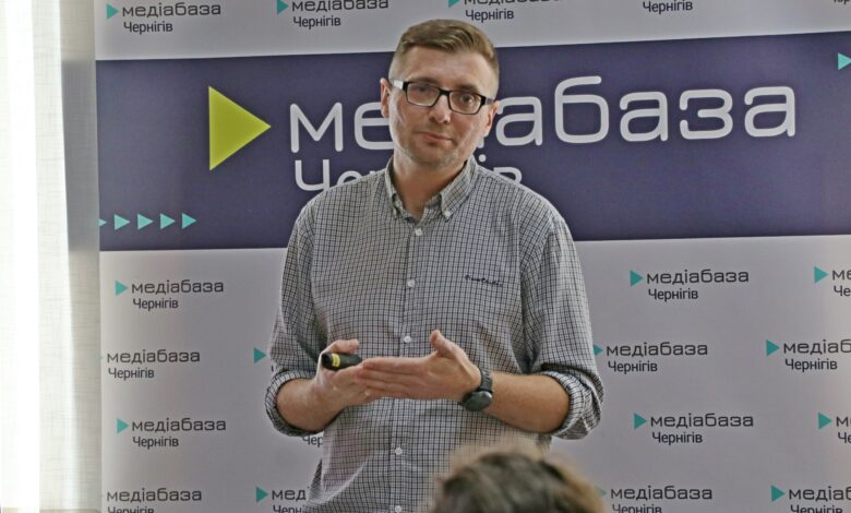 Літня медіашкола: у Чернігові навчають майбутніх журналістів (Фото)