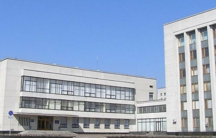 Одразу три депутати Чернігівської обласної ради складають повноваження