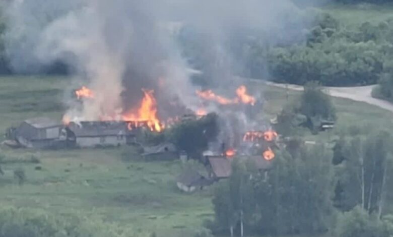 Рашисти обстріляли село на Чернігівщині: знищено чотири житлові будинки