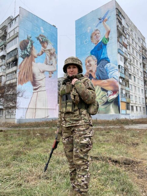 «Ромашка» на війні: жінка з Чернігівщини командує саперним відділенням Сил підтримки ЗСУ