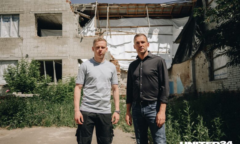 Шевченко та Зінченко відвідали ліцей Михайла Коцюбинського на деокупованій території Чернігівщини (Фото)