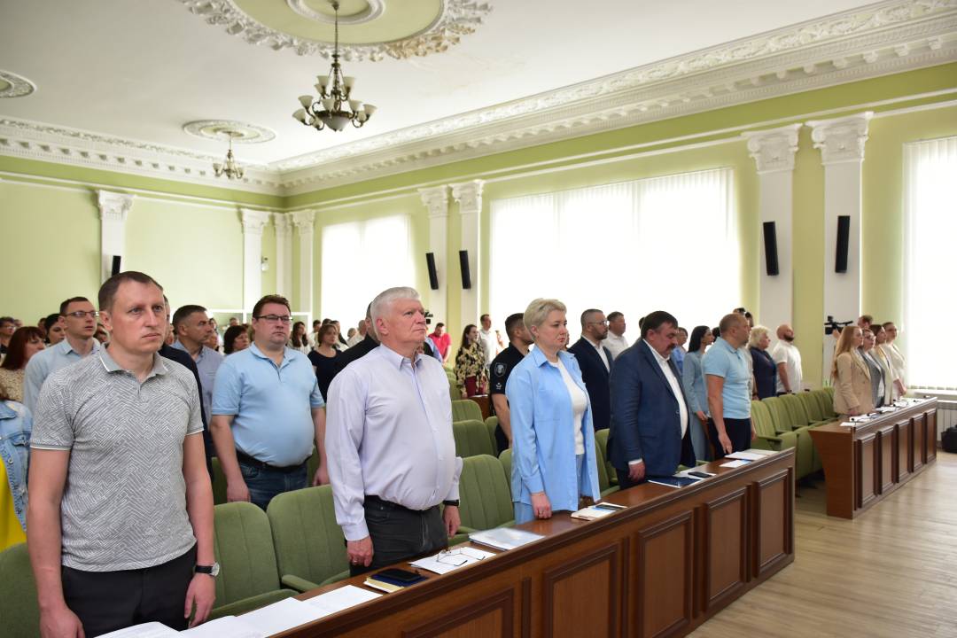 Триває 32-га (позачергова) сесія Чернігівської міської ради VIIІ скликання