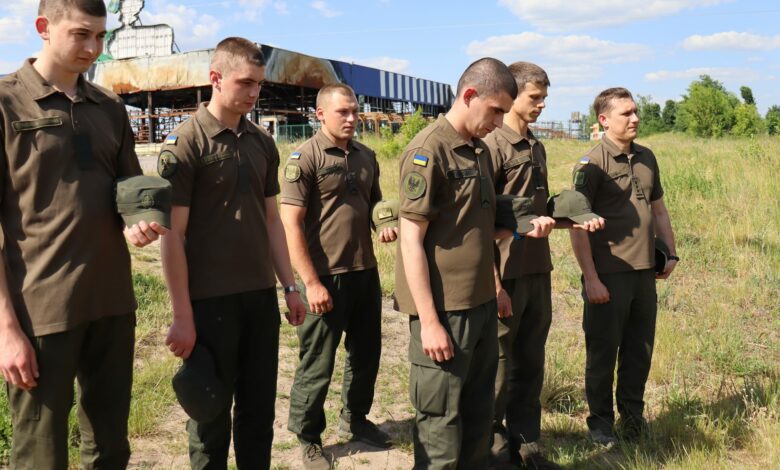 У Чернігові встановили пам’ятний хрест захисникам міста (Фото)