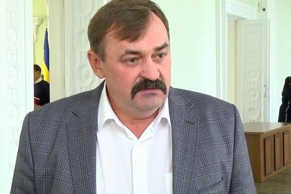 Заступнику чернігівського міського голови Віктору Геращенку вручили підозру