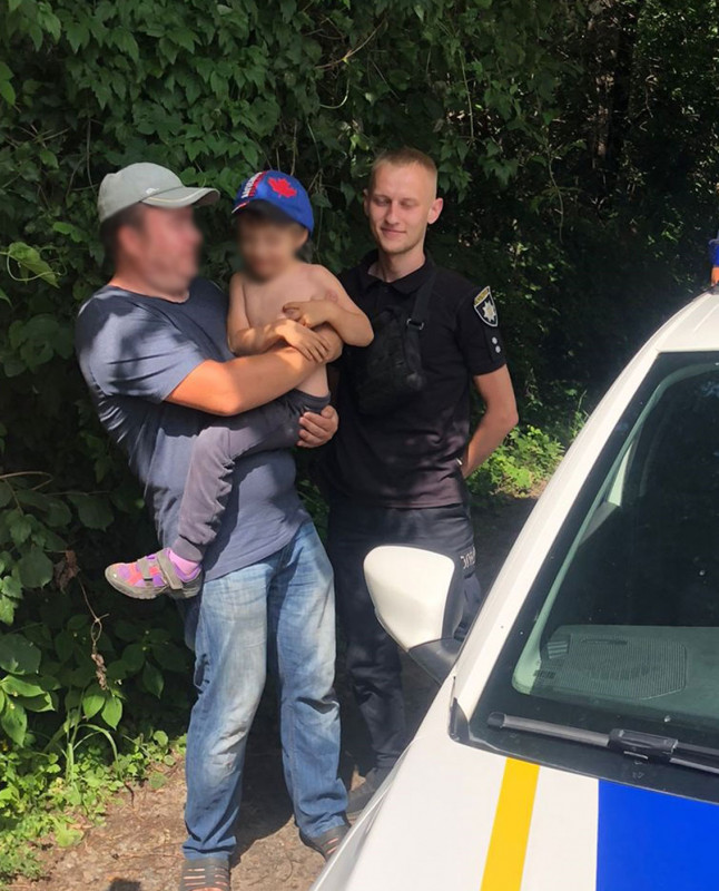 Бобровицькі поліцейські оперативно розшукали зниклу дитину