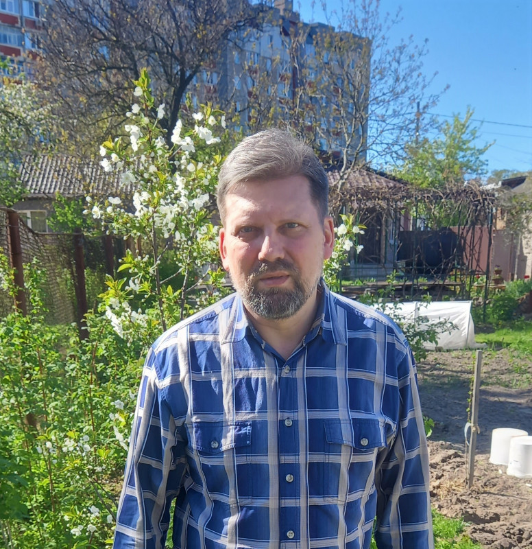 Як впливати на людей і досягти успіху: відомі чернігівці розповіли про книжки, які читають