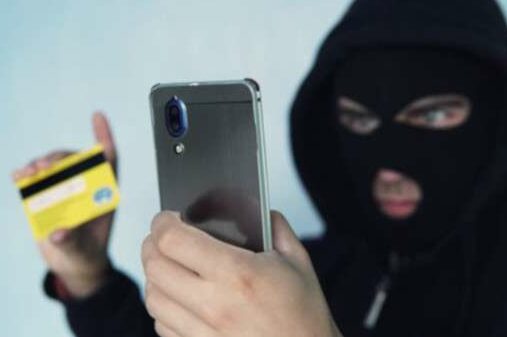 Псевдобанкір заволодів коштами ніжинки у сумі 95 тисяч гривень