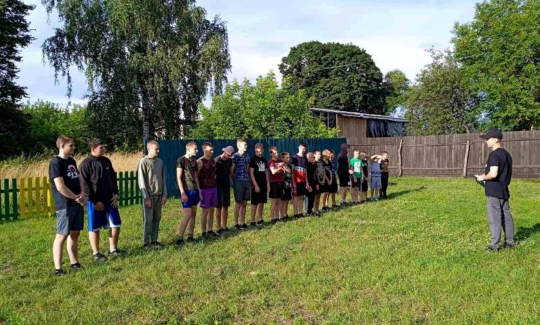 У селі на Чернігівщині тренер-ентузіаст уже три роки розвиває спорт і виховує майбутніх чемпіонів