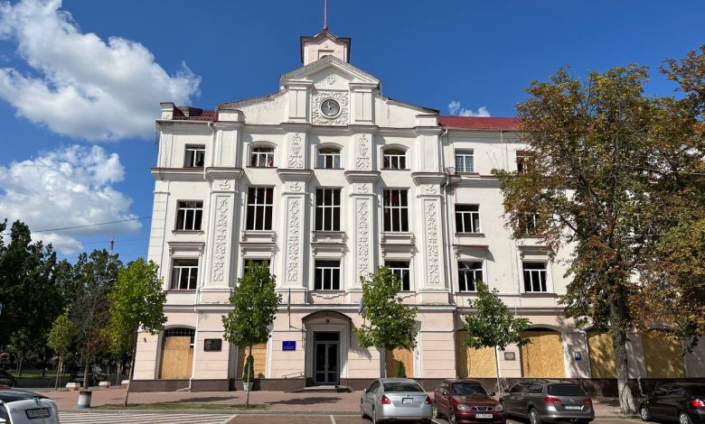 10 пам`яток архітектури були пошкоджені внаслідок вородого удару по центру Чернігова (Фото)