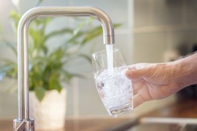 Частина Чернігова залишається без води: список адрес