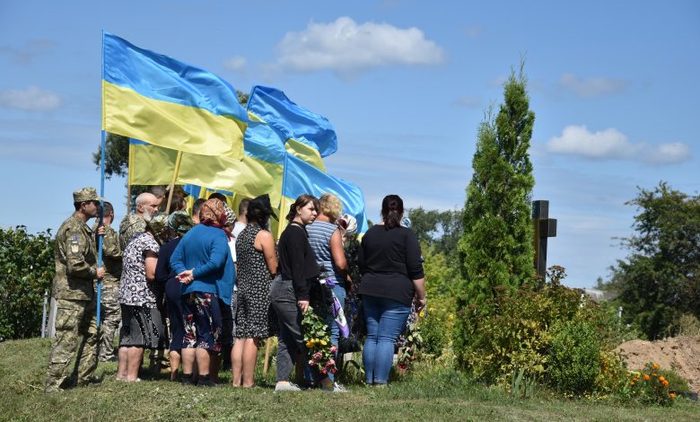 Чернігівщина провела в останній путь загиблого воїна