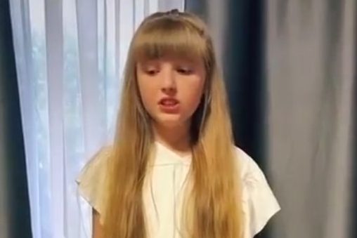 «Я продала свою картину і задонатила гроші у благодійний фонд»: історія 10-річної чернігівки Анастасії, яка з дитинства волонтерить і мріє про зустріч із Залужним