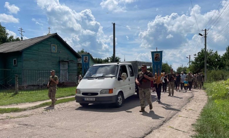 Менська громада провела в останню путь Героя Ігоря Горбатюка