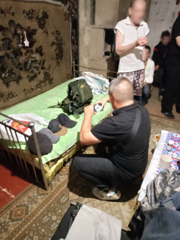На Чернігівщині поліція затримала серійних квартирних крадіїв-рецидивістів (Фото)