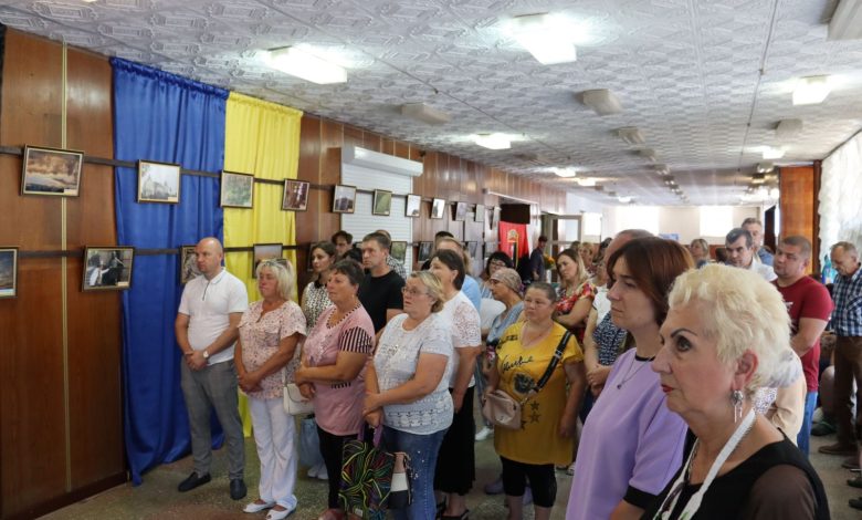 На Чернігівщині представили виставку робіт загиблого на фронті Героя (Фото)