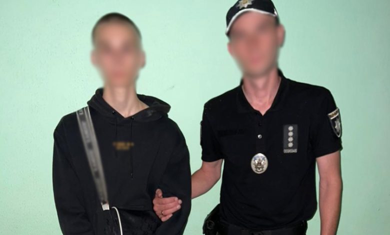 Ошукав трьох пенсіонерок за схемою «ваш родич у біді»: у Чернігові поліцейські затримали підозрюваного у злочинах