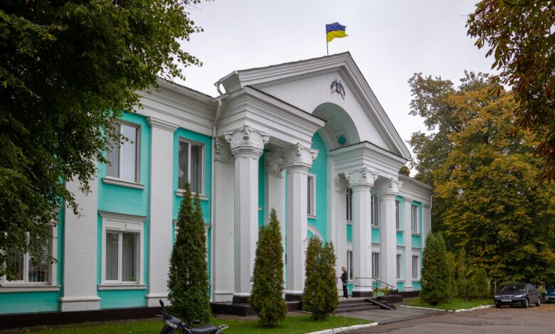 Сновська міськрада судилася із молодою лікаркою – фінал історії