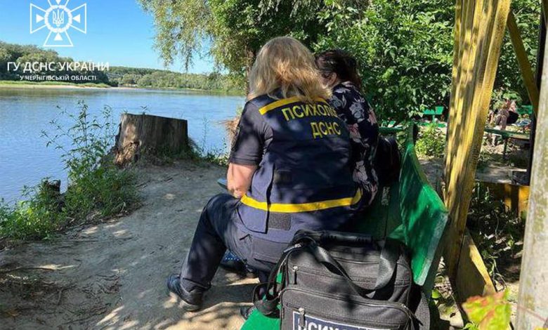 У Чернігові продовжуються пошуки потонулого чоловіка (Фото)