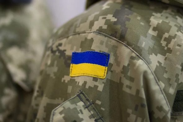 Зеленський своїм підписом продовжив воєнний стан до 15 листопада