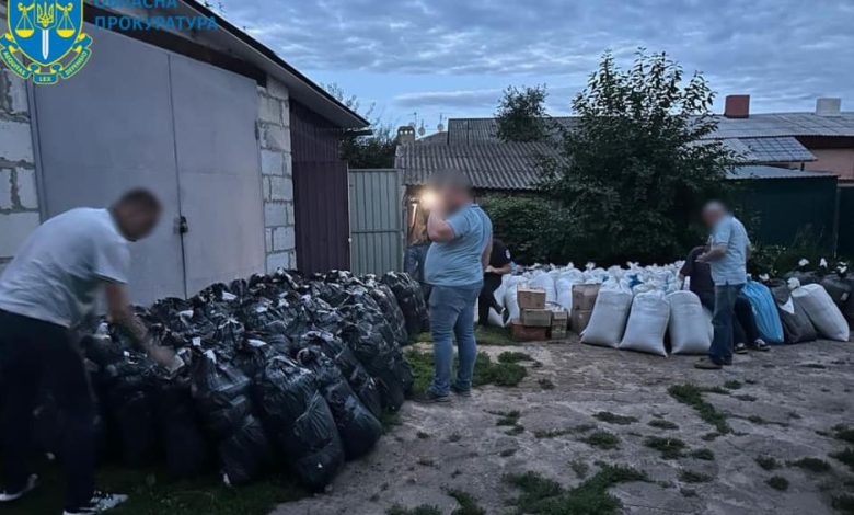 Жителю Новгород-Сіверщини повідомлено про підозру у збуті тютюнових виробів (Фото)