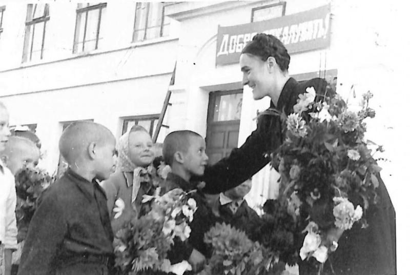 Архівні скарби: епізоди минулого з життя шкіл Чернігівщини (Фото)