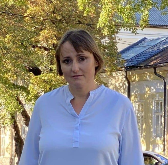 Чернігівці розповіли, якими іноземними мовами володіють і як це їм допомагає у житті