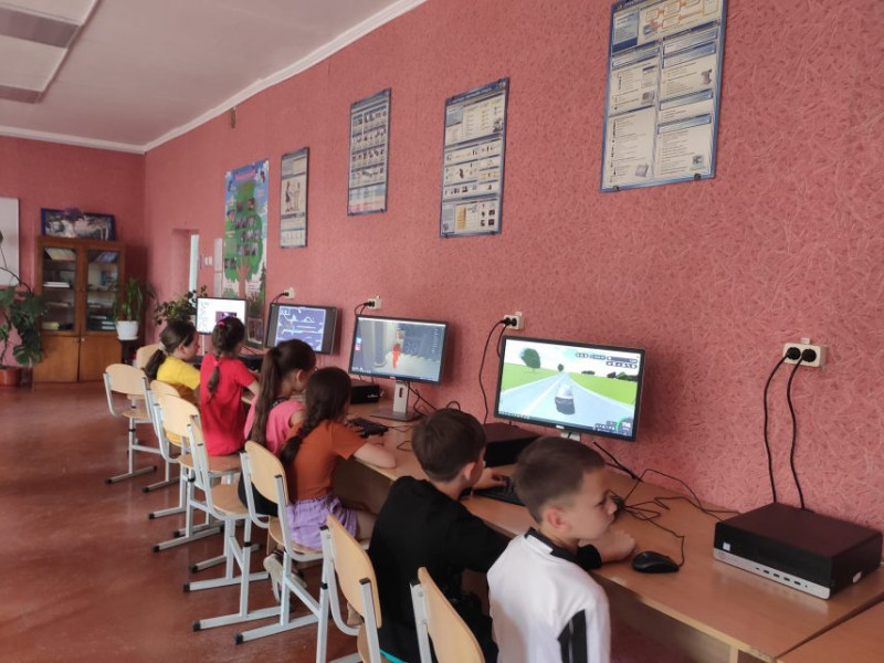 Діти – наше майбутнє, і ми робимо все задля їхнього розвитку: історія благодійного фонду «Hope Charity»