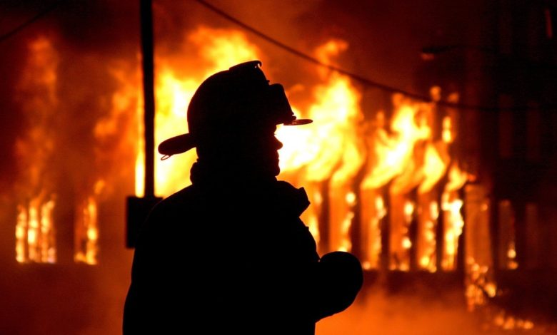 На Чернігівщині горіла господарська будівля та дрова