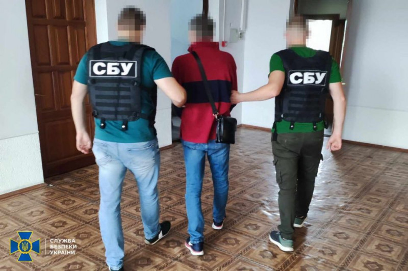 На Чернігівщині СБУ викрила російського інформатора