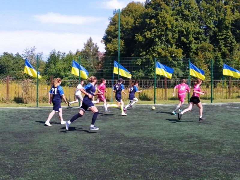 На Чернігівщині відбувся відкритий кубок з міні-футболу серед жінок (Фото)