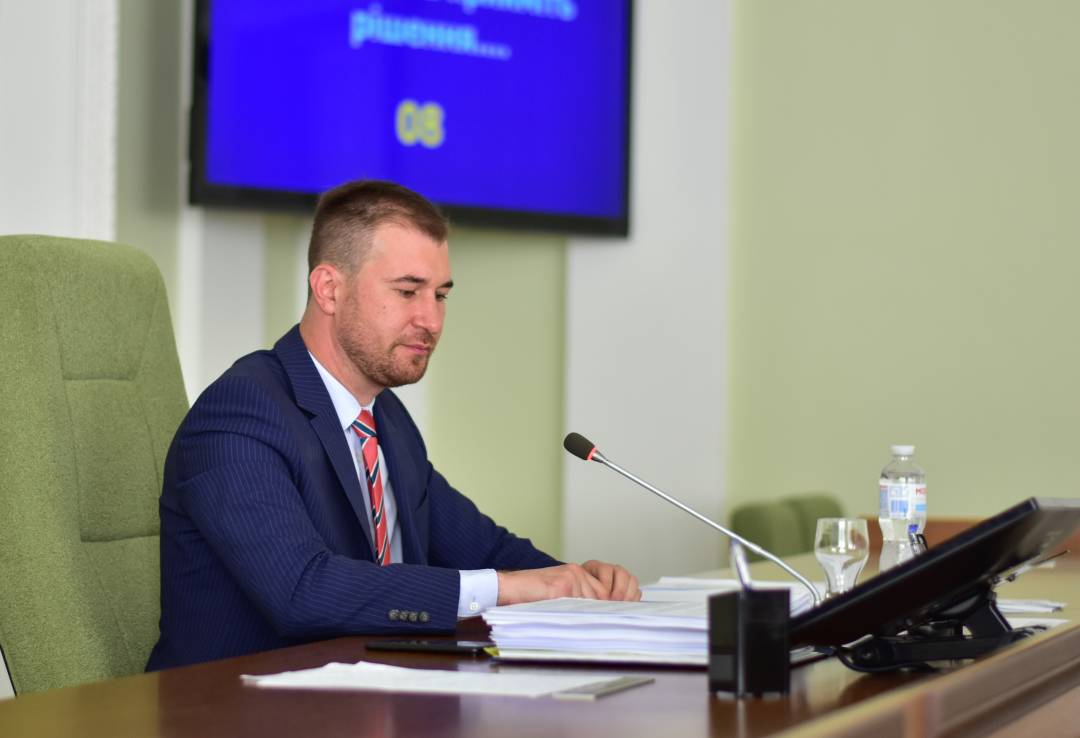 Не забирати ПДФО із зарплат військових з міських бюджетів. Чернігіврада звернулась до ВР, Кабміну та Мінфіну