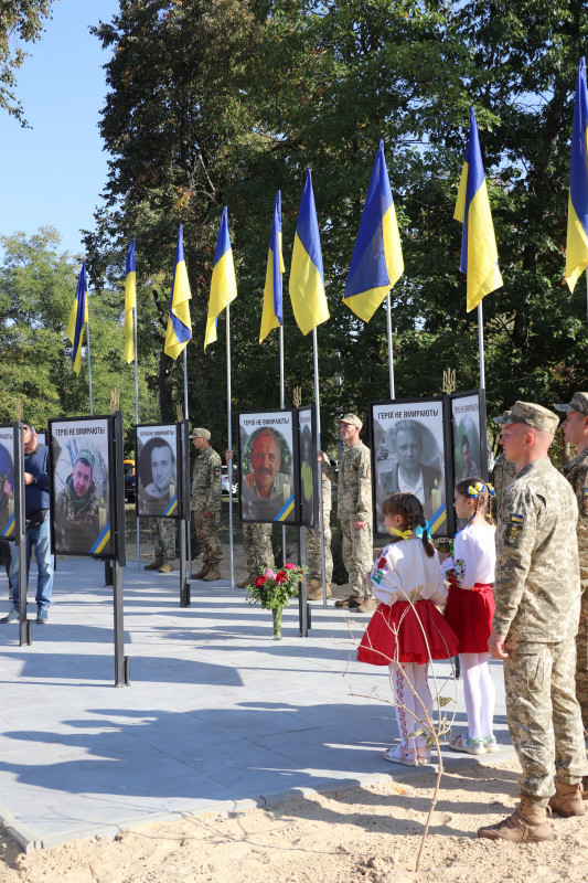 У Лукашівці відкрили меморіальний комплекс у пам’ять про загиблих захисників