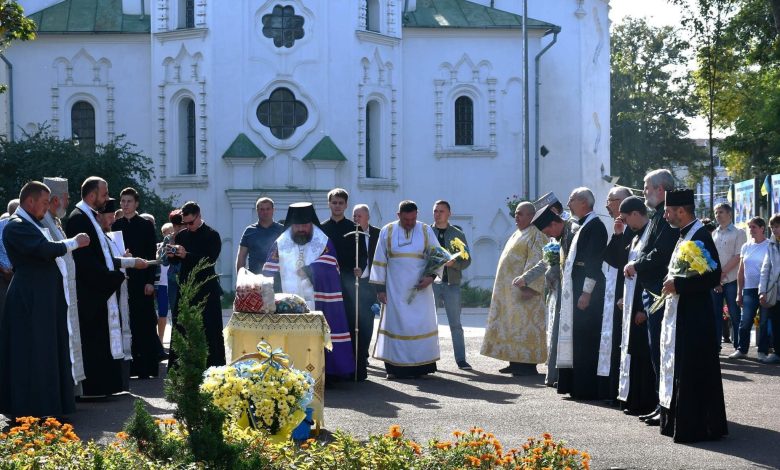 У Ніжині відбулася панахида за загиблими воїнами