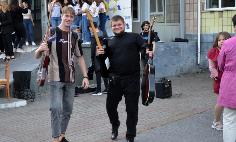 У Ніжинському університеті відбулася посвята першокурсників у студенти (Фото)