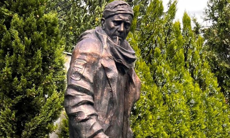 У Тбілісі відкрили пам’ятник розстріляному ніжинцю Олександру Мацієвському