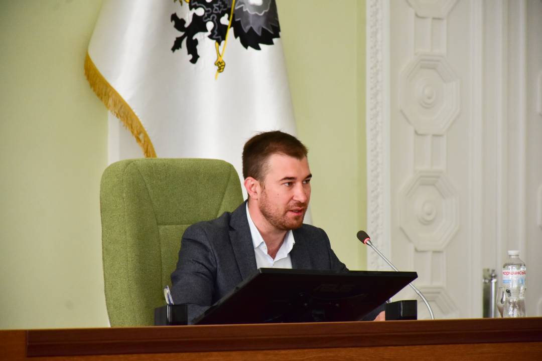 Вакцинація проти кору: нещепленим дітям не обмежуватимуть доступ до очного навчання