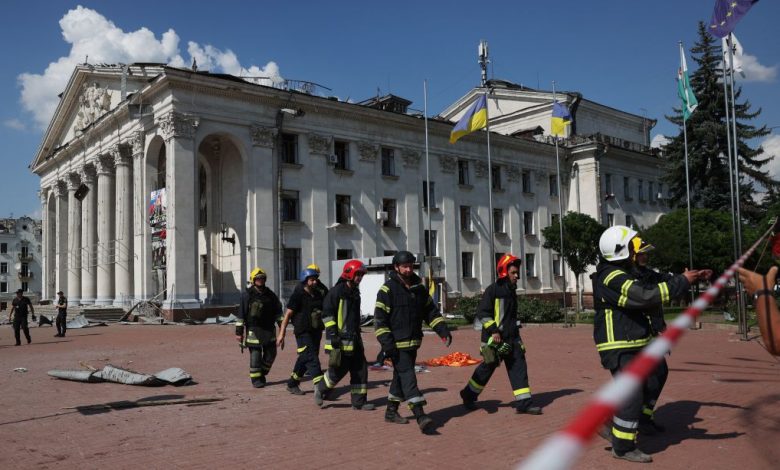 Чернігівська школярка, яка постраждала внаслідок ракетного удару по драмтеатру, потребує допомоги